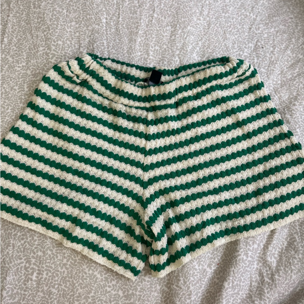Crotchet shorts